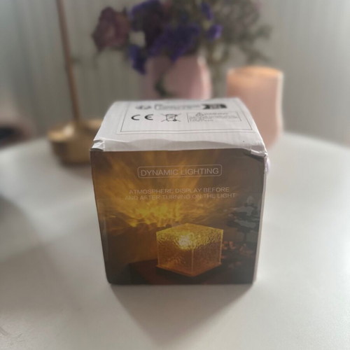Lamp with water effect and remote control new