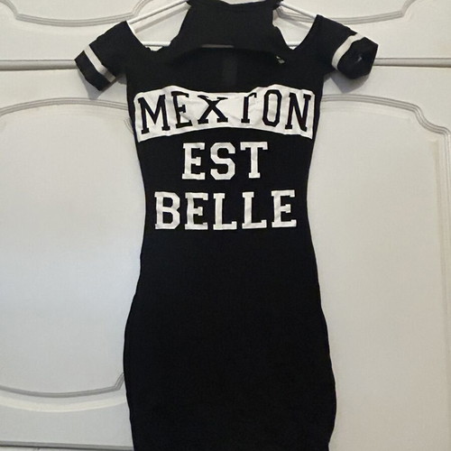 Mexton dress like new with print and off-shoulder design