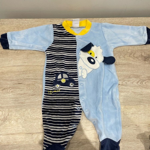 0-3 months velour romper for baby boy with hat and bib