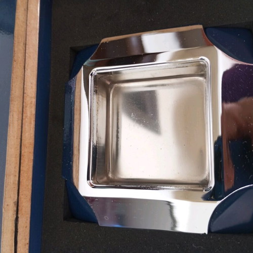 Luxury New Office Set / Smoker Lighter Ashtray