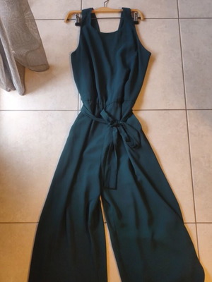 Ολόσωμη φόρμα Zara κυπαρισσί σαν καινούργια, μέγεθος S-M