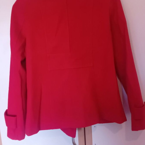 Short red coat like new size M