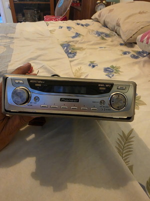 Pioneer 9600 MP car stereo