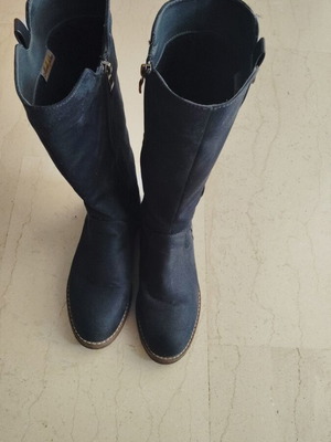 Boots blue suede size 37 used, missing one insole
