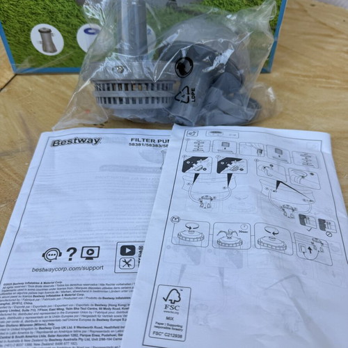 Bestway Flowclear 3028 L/h Pool Water Pump like new