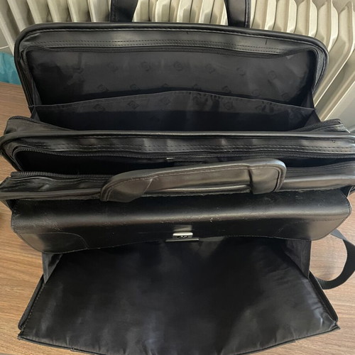 HP Executive Leather Laptop Case 15–17 inch