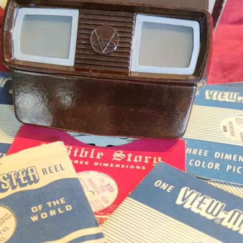 View-master E (1951) used with 10 reels from 40s, 50s