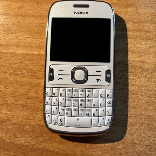 Nokia Asha 302 silver new, rare and collectible mobile phone