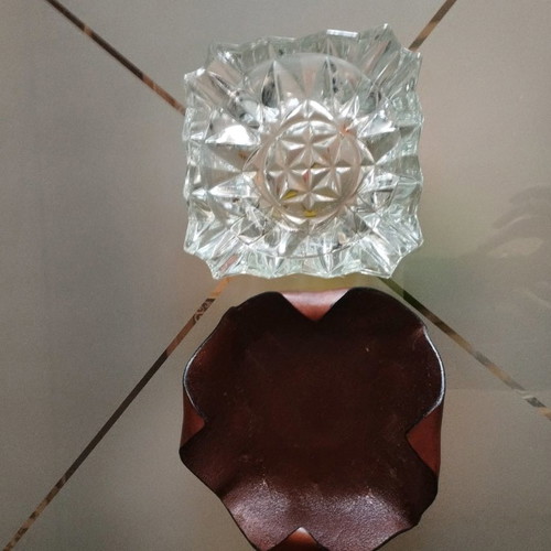 Ashtray from Italy new with kangaroo leather case