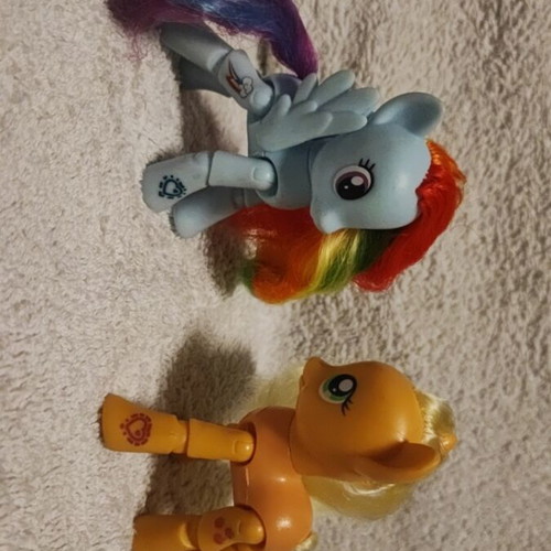 My Little Pony poseable figures, like new, fourth generation, set of two