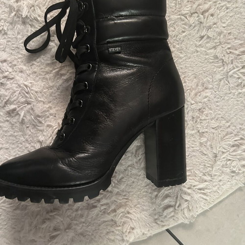 Steven leather black combat boots, size 39