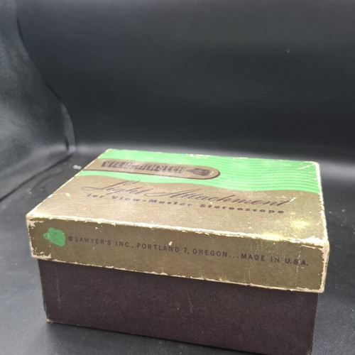 View-Master stereoscope used with cards by Sawyer Inc.
