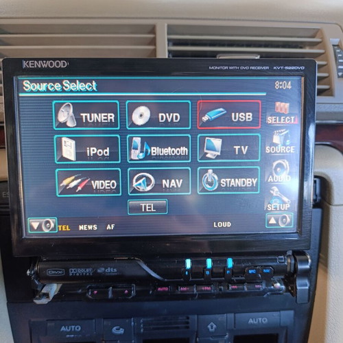 Kenwood KVT-522 1 Din DVD Bluetooth with 7-Inch Screen like new