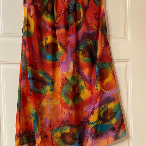 Anonima sleeveless women's blouse colorful like new