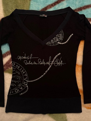 Women's blouse like new, black, size S with basque hem