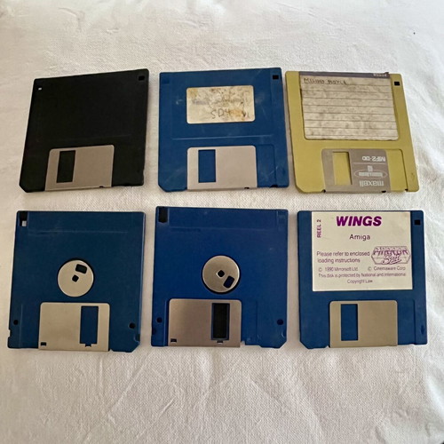 Retro 3.5" δισκέτες πακέτο 6 μεταχειρισμένες, Amiga και USER συλλεκτικές