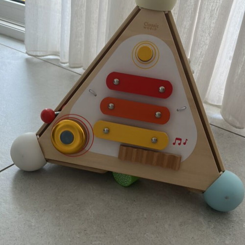Classic World activity pyramid like new