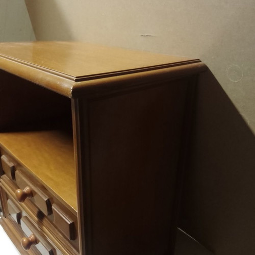 Wooden cabinet used in good condition