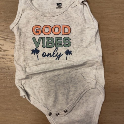 HB Baby Sleeveless Bodysuit Good Vibes Only Like New 3-6 Months