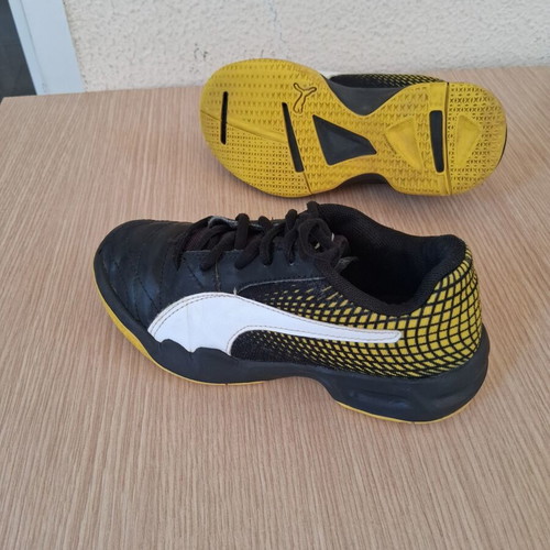 Puma sneakers size 31 used, black and yellow