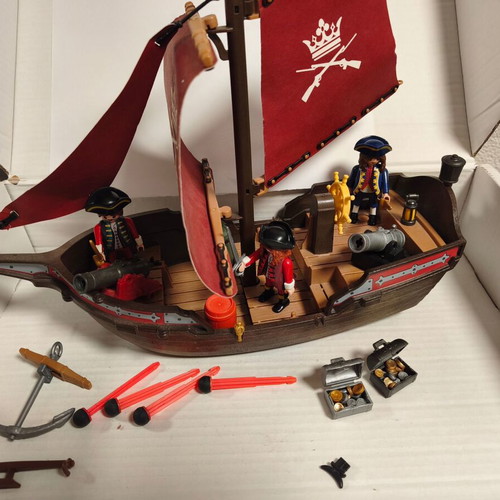 Playmobil English Ship with Pirates and Officers, like new