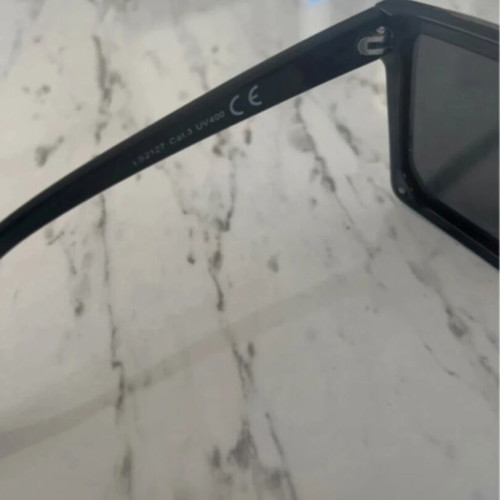 Oversized Square Sunglasses like new, black, unisex, UV 400