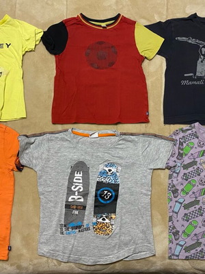 Set of 6 short-sleeve t-shirts used for 4-year-old boy