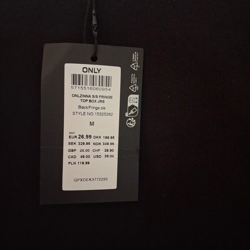 Only black T-shirt like new, size M