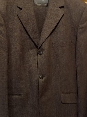 Esprit Suit No50 like new, brown