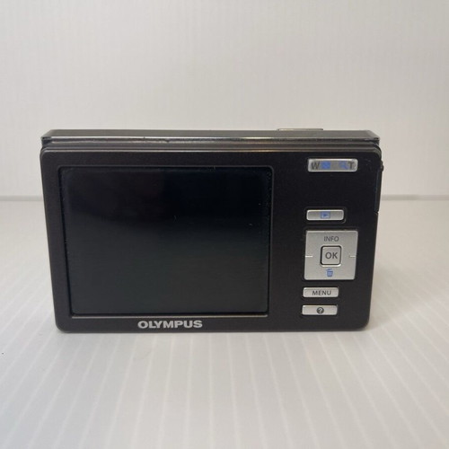 Olympus fe-5030 digital camera like new