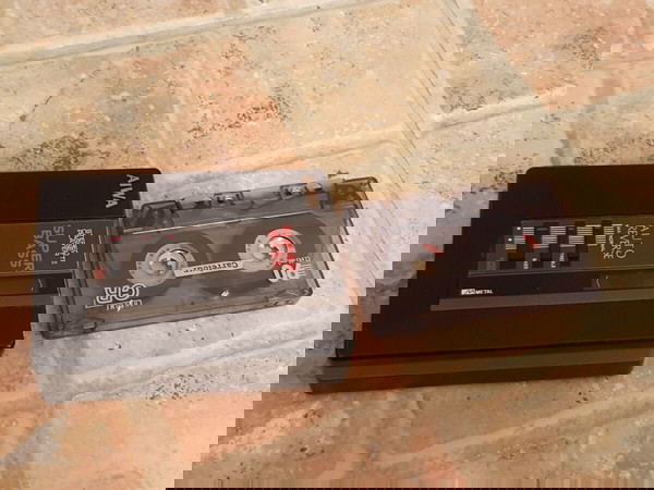 AIWA STEREO CASSETTE PLAYER