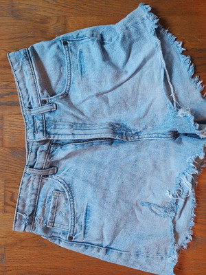 Zara shorts very good condition, size S, blue turquoise