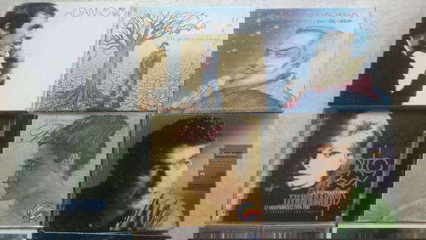CD Διάφορα Ξένοι και Έλληνες Καλλιτέχνες  Ξυλούρης Σφακιανάκης Νταλάρας Πάριος Βάνου
