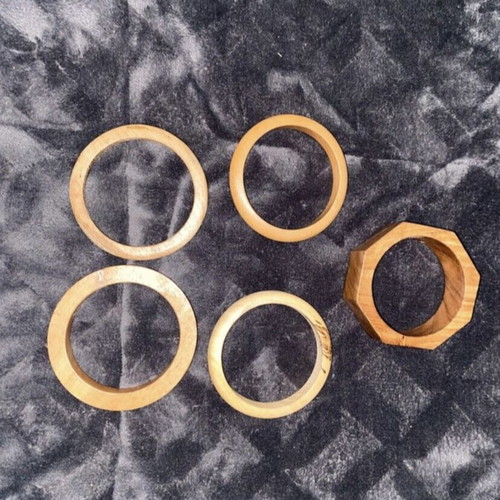 Bracelets like new, assorted set