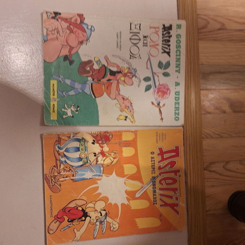 Asterix 11 pieces like new