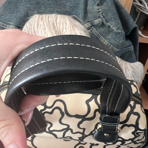 Tous shoulder bag like new, black and beige