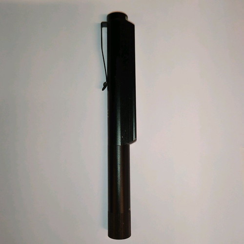 Nebo Lil Larry flashlight like new with LED C•O•B 250 lumens