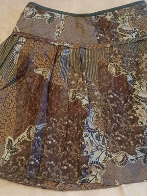 Newpenny silk flared skirt like new, size S, beige and brown