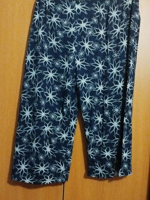 Blue and white bermuda shorts like new, size XXL