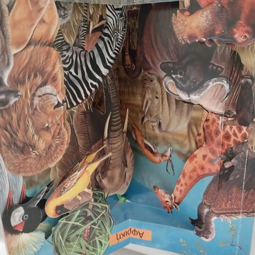 Animals book-carousel like new, Savvalas editions