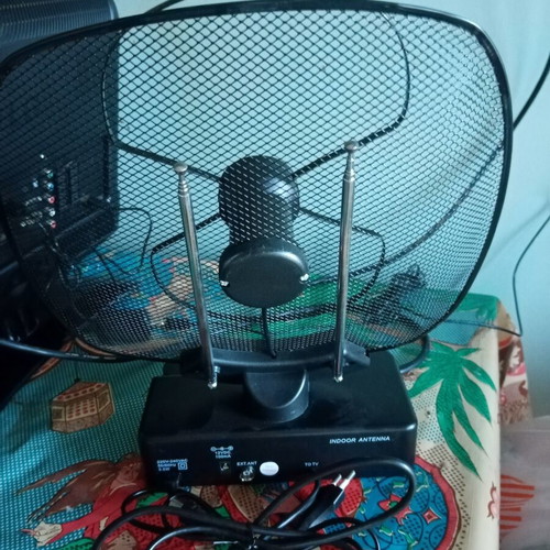 Indoor TV Antenna like new