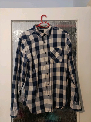 Checked shirt regular fit size M blue like new