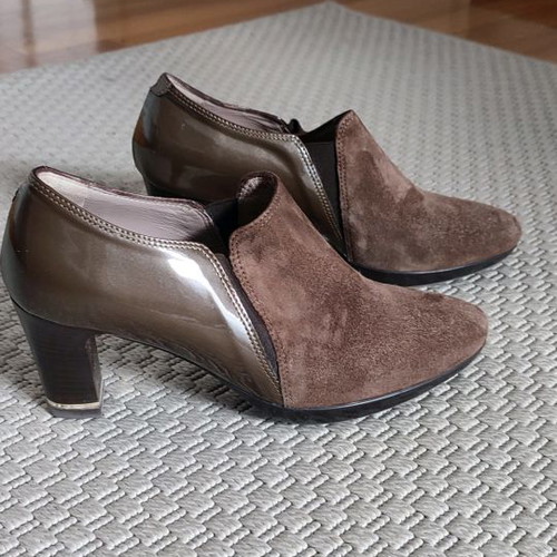 Melluso 37 brown leather suede and patent heel shoes used