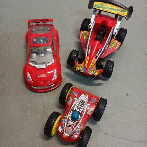 Toy racing cars like new, set of 3 pieces