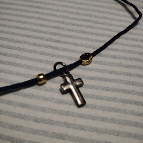 Silver cross without chain like new