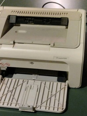 Hp Laserjet 1005 με μεταχειρισμένο toner σαν καινούργιο