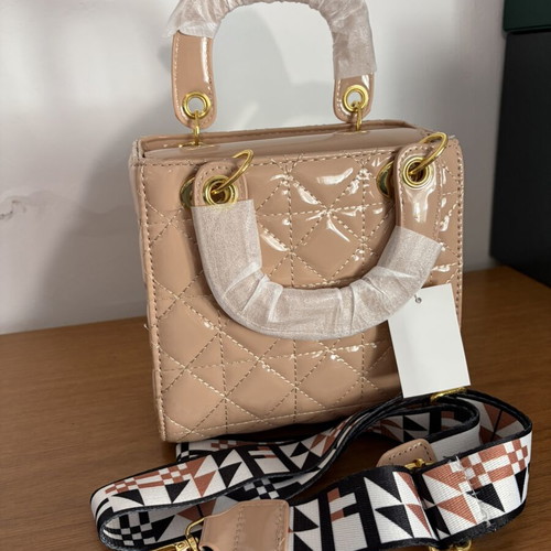 Quilted handbag nude beige new, elegant design with gold-tone details