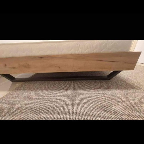 Bed with mattress from Tiniakos, like new