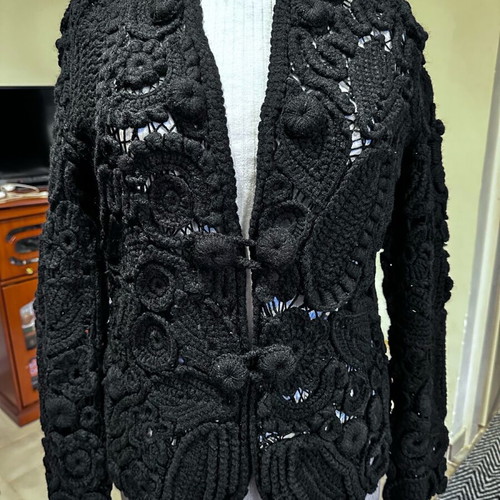 Cardigan knitted with Irish lace made to order, size medium large