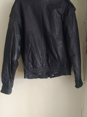 Pier One men's leather jacket size 52 like new black